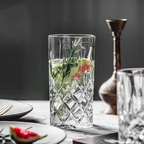 Qipecedm diamond-design glasses add elegance to any table