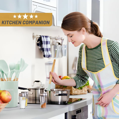 QMVESS heat-resistant silicone up to 446°F for high-heat cooking.