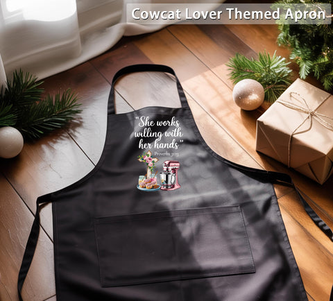 QSLEUNG Christian apron with pocket detail, showing large front pockets for tools.