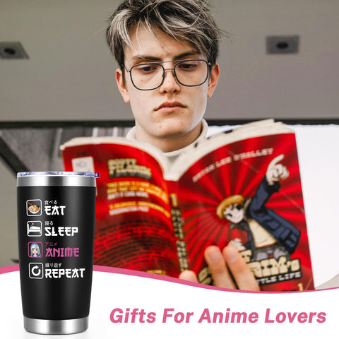 Qtencas 20oz insulated stainless-steel tumbler keeps beverages hot or cold.