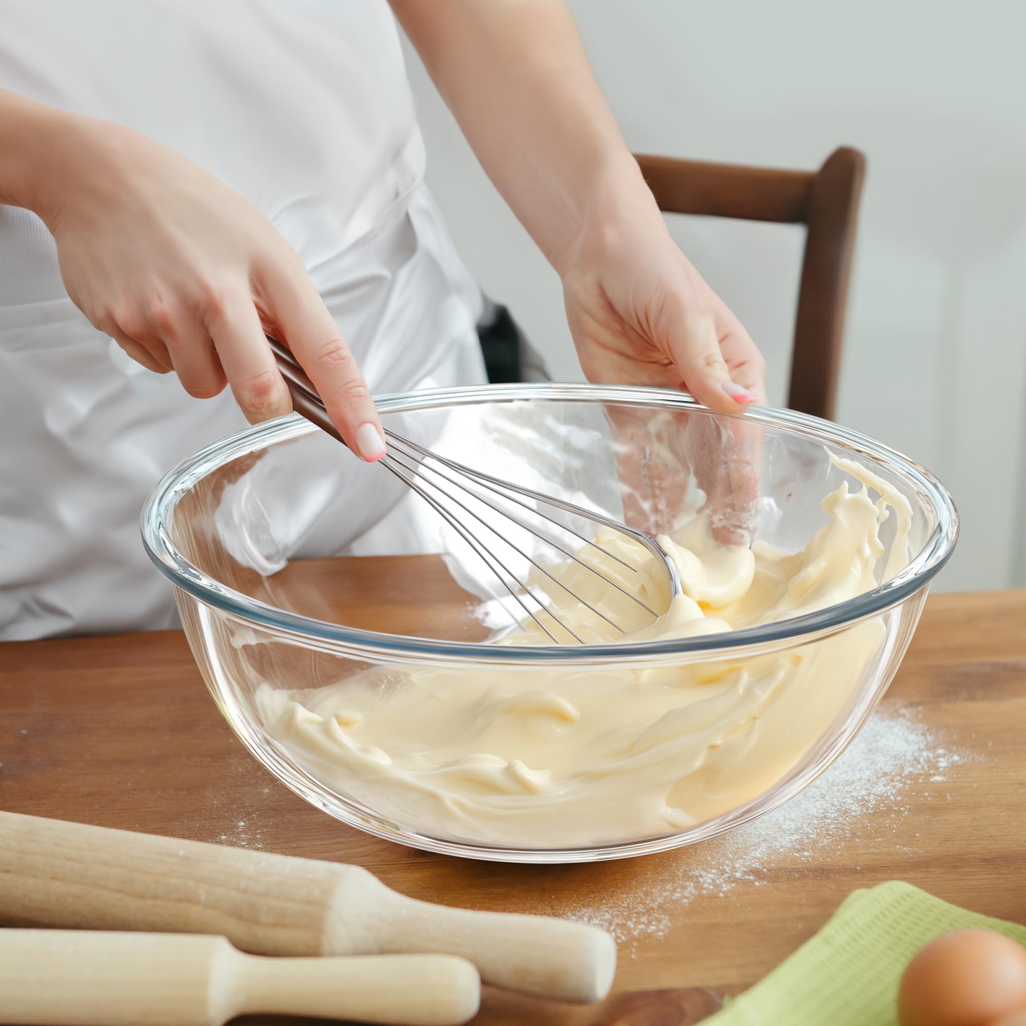 Quald thick durable glass mixing bowl with sturdy rim for daily use.