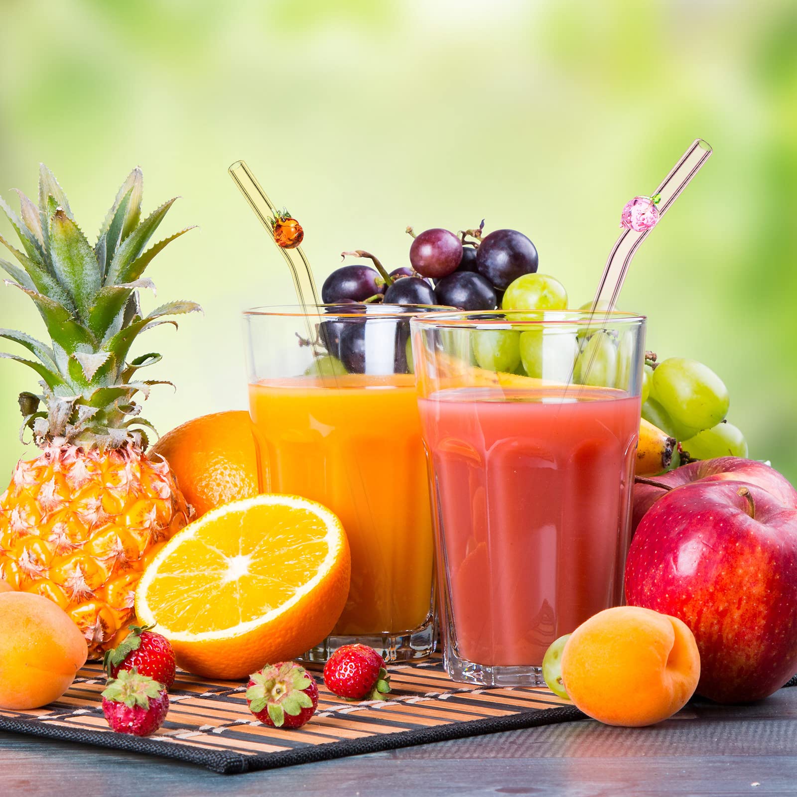 Queekay pineapple-styled straw, perfect for summer parties.