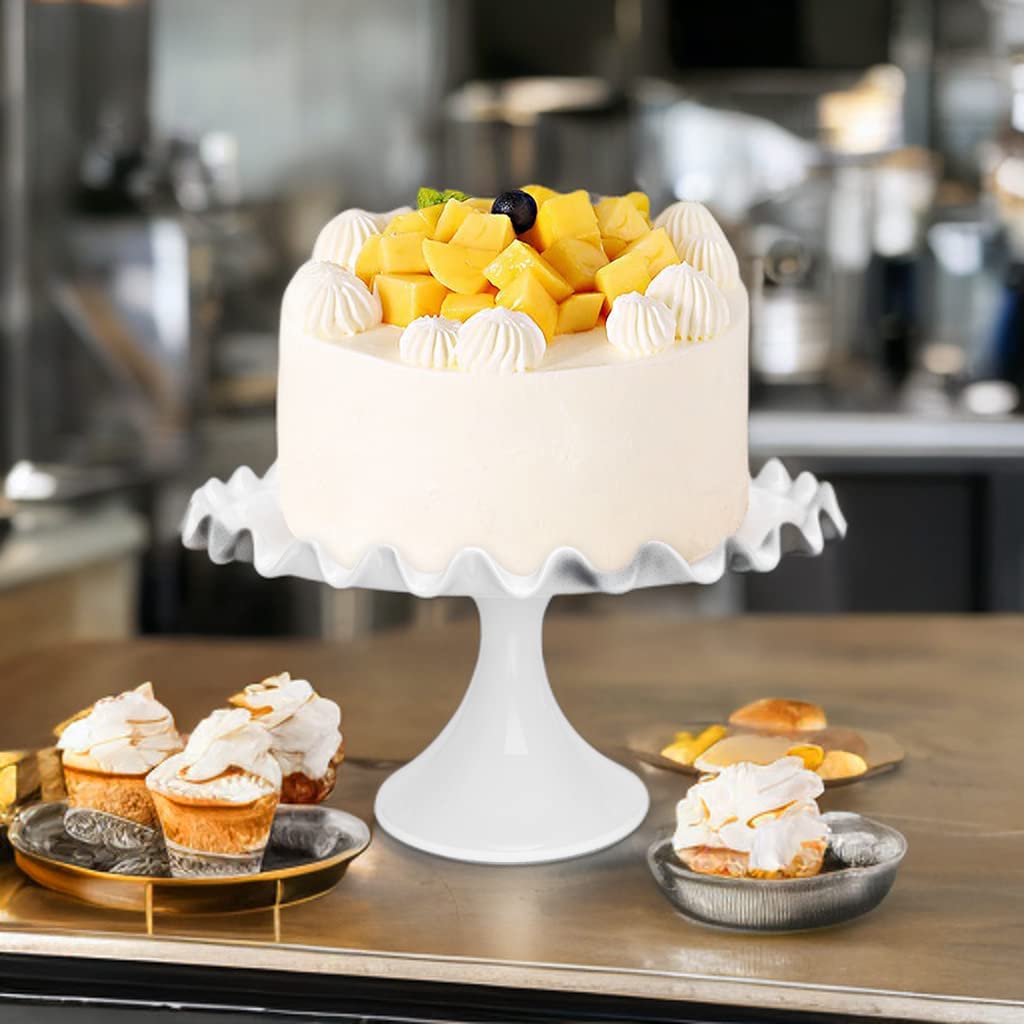 Quegroot stand holds cupcakes and desserts neatly for party displays