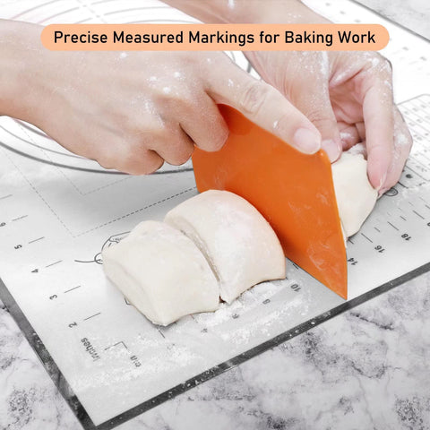 QUELLANCE anti-slip bottom keeps the mat stable during prep.