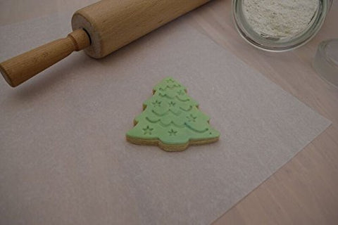 R&M plunger-action cutter demonstrates quick design imprint on dough