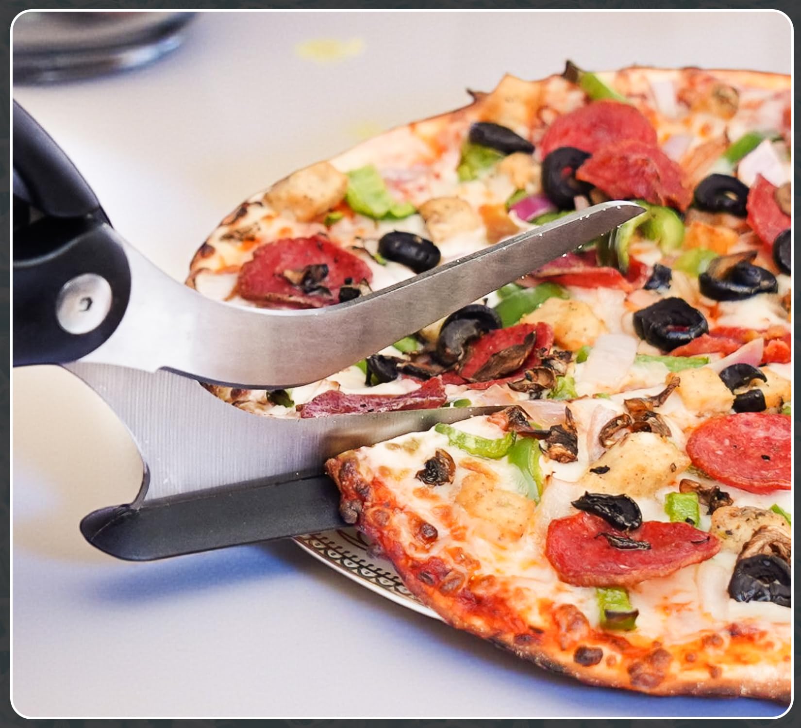 RAAFI 4-in-1 kitchen tool is versatile for various snacks and breads.