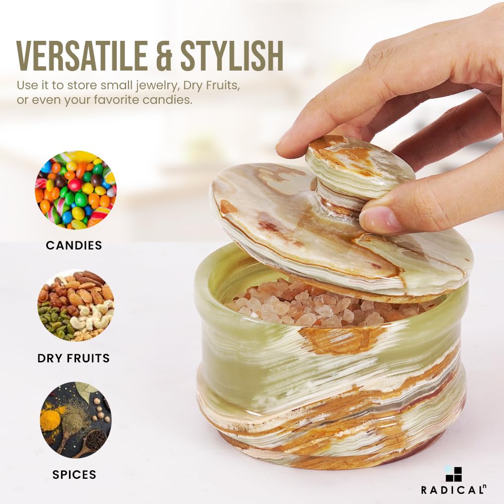 Radicaln salt cellar with spoon view, ideal for daily seasoning access