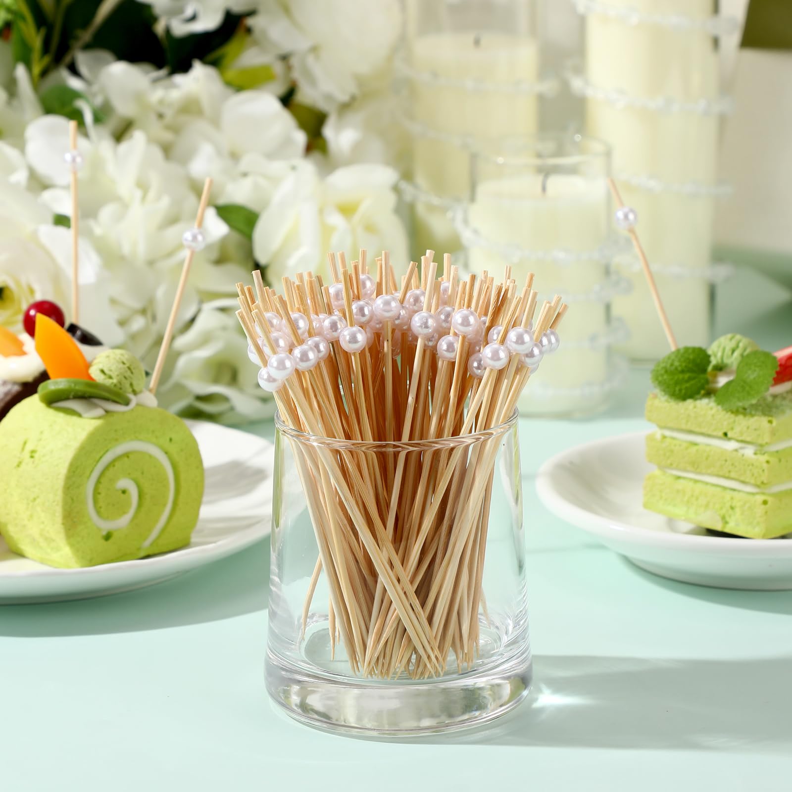 Reallnaive bamboo skewers showcase fruits and cheeses without flavor transfer.