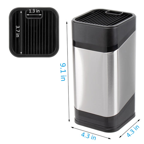 RedCall universal storage fits all blade shapes up to 8 inches.