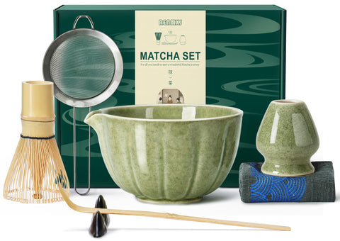 Renmxj matcha bowl with spout for precise pouring and a clean brew