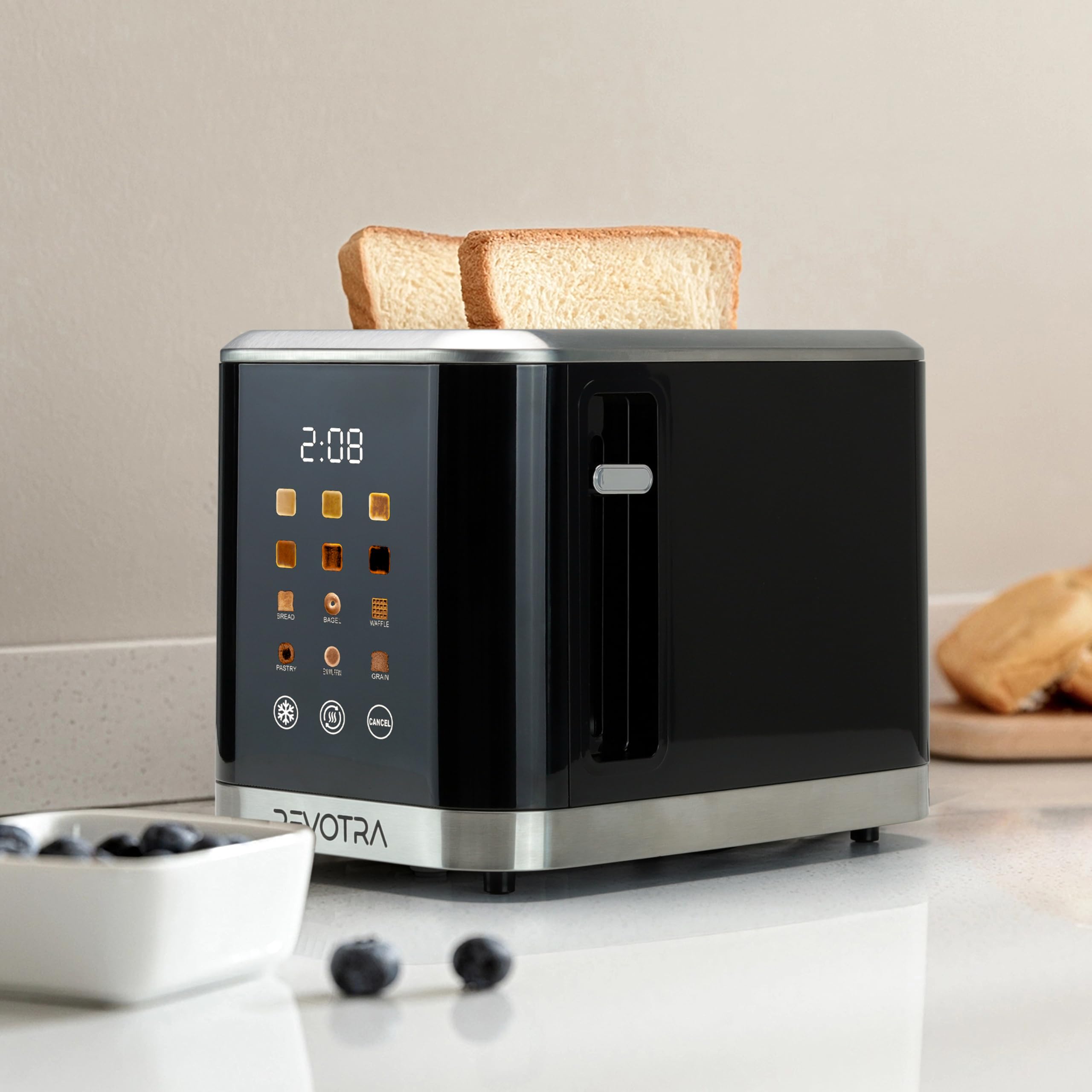 REVOTRA toast progress visible on LED countdown for predictable results.