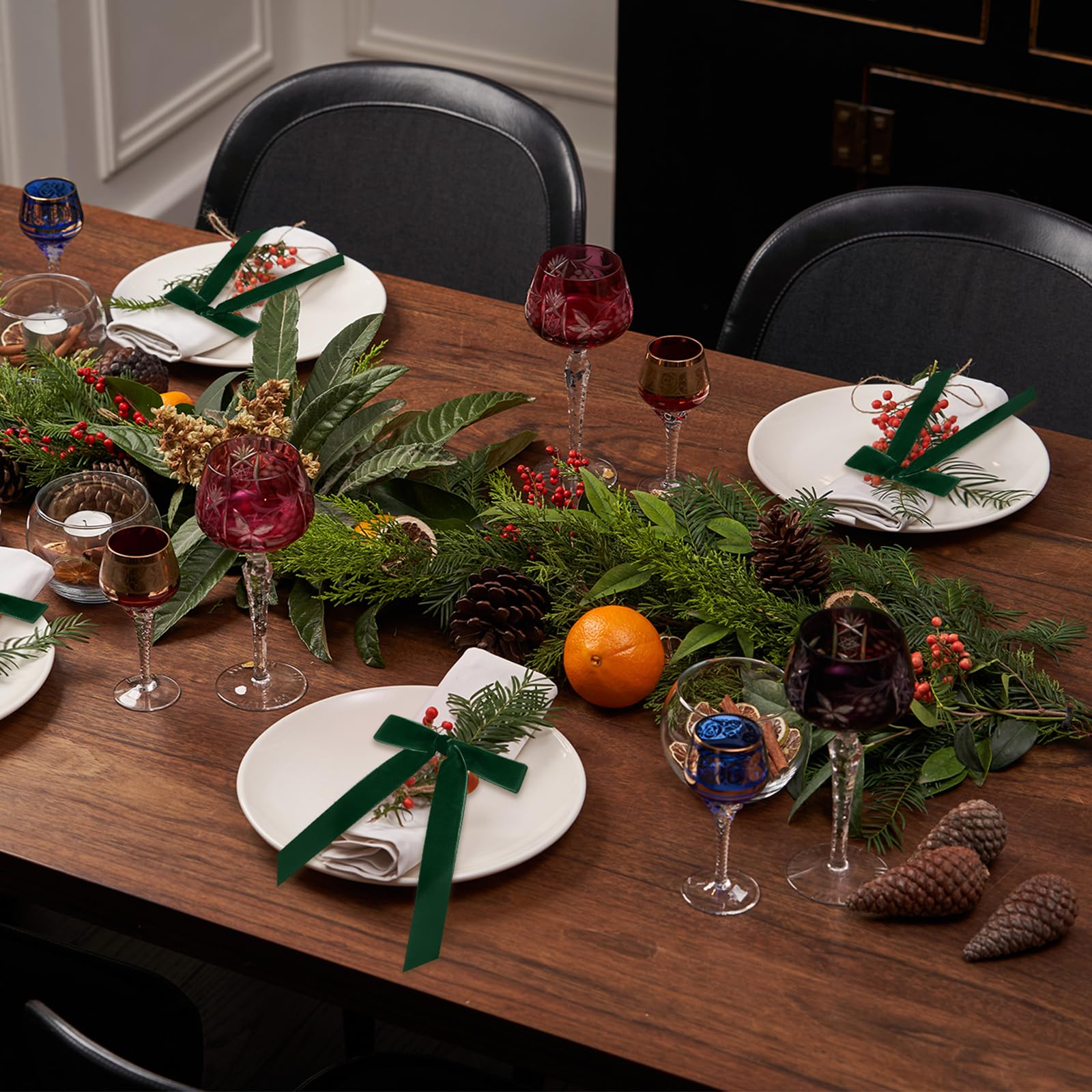 Riceshoot Christmas decorating idea using green velvet bows