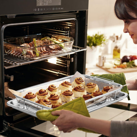 RIDGEPOLE crumb tray keeps oven cleaner while cooking