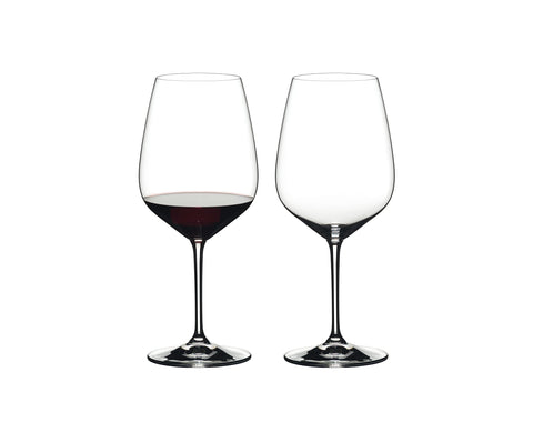 Riedel Extreme Cabernet diamond glass enhances structure for New World reds.
