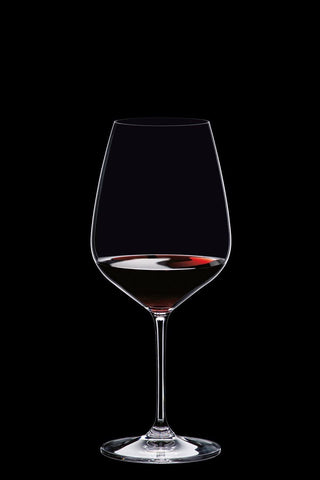 Riedel Extreme glass line adds modern style to wine service at table.