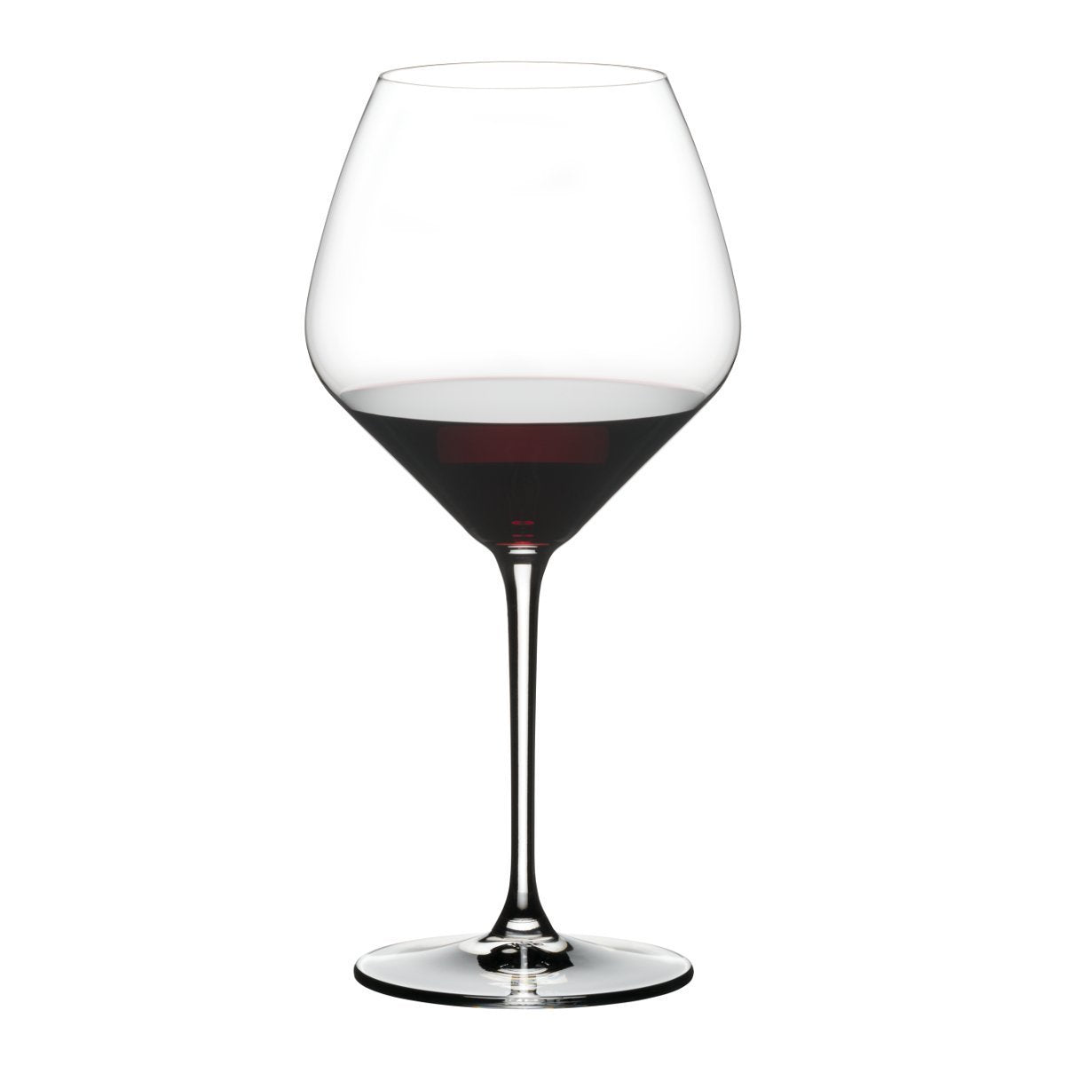 Riedel Extreme Pinot Noir diamond glass 4-piece set enhances bouquet.