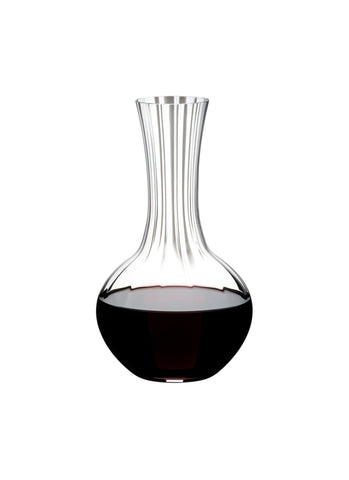 Riedel Performance Decanter's elegant design elevates table aesthetics and aeration