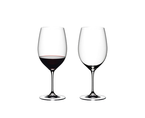 Riedel Vinum Cabernet Sauvignon/Merlot glass bowl enhances aroma and balance.