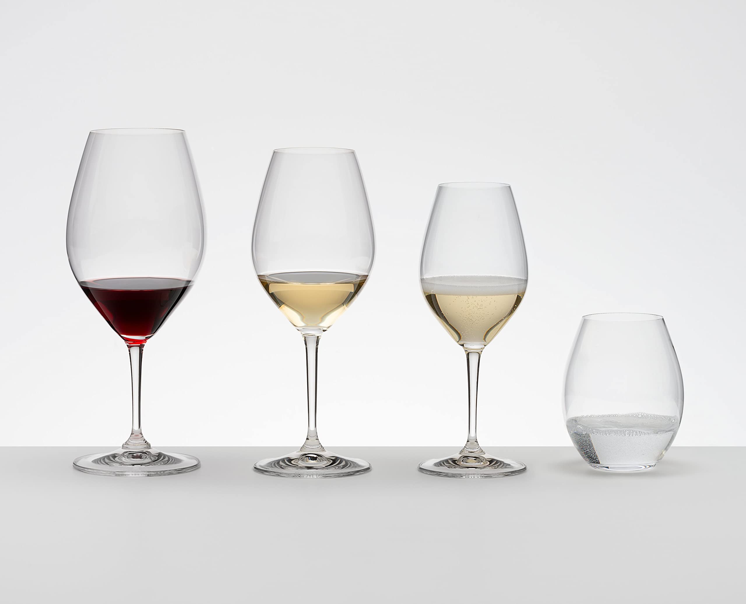 Riedel Wine Friendly 001 Dishwasher-safe glass for simple cleaning after entertaining.