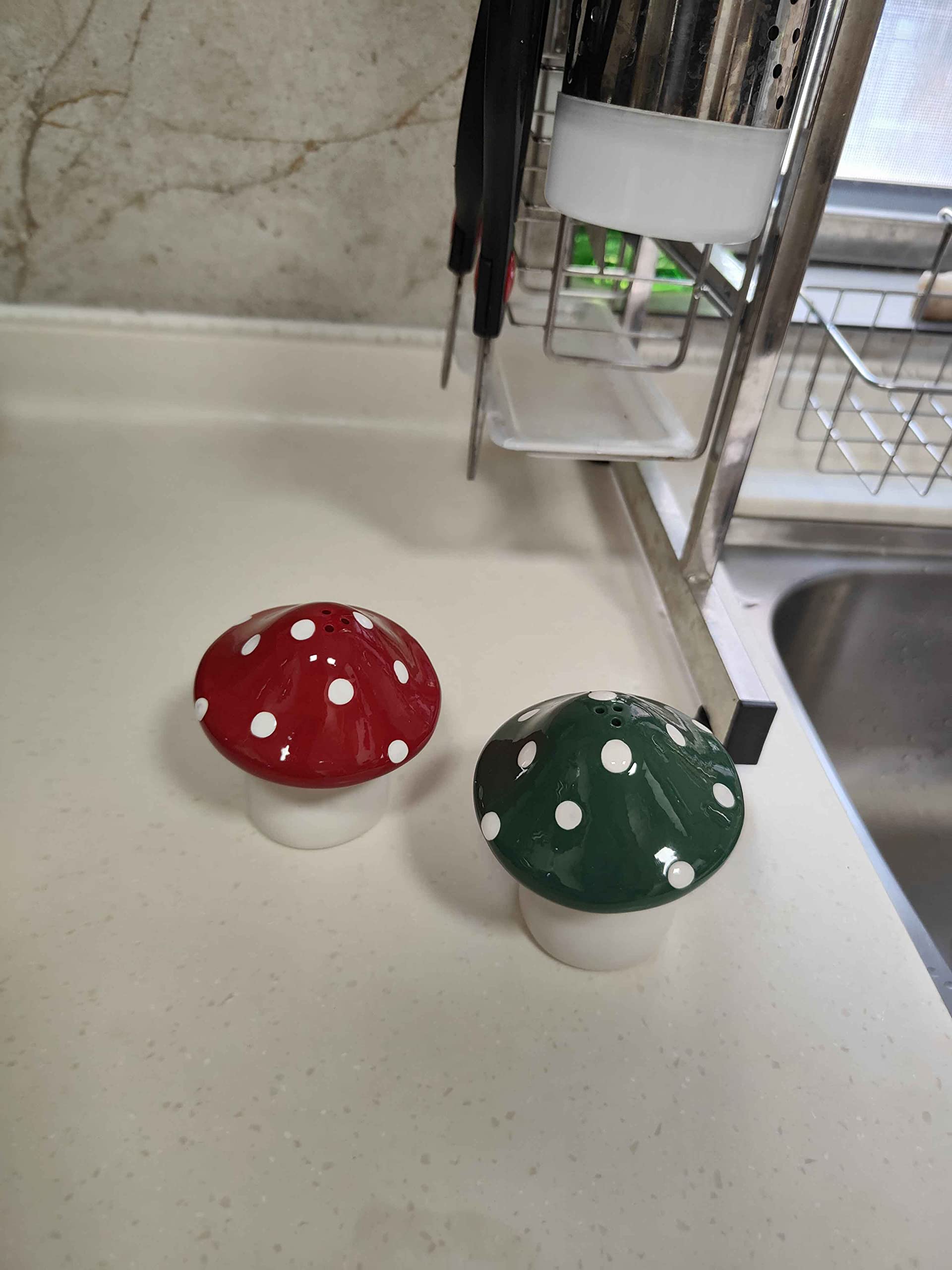 Ritadeshop mushroom shakers as a cute kitchen décor accent.