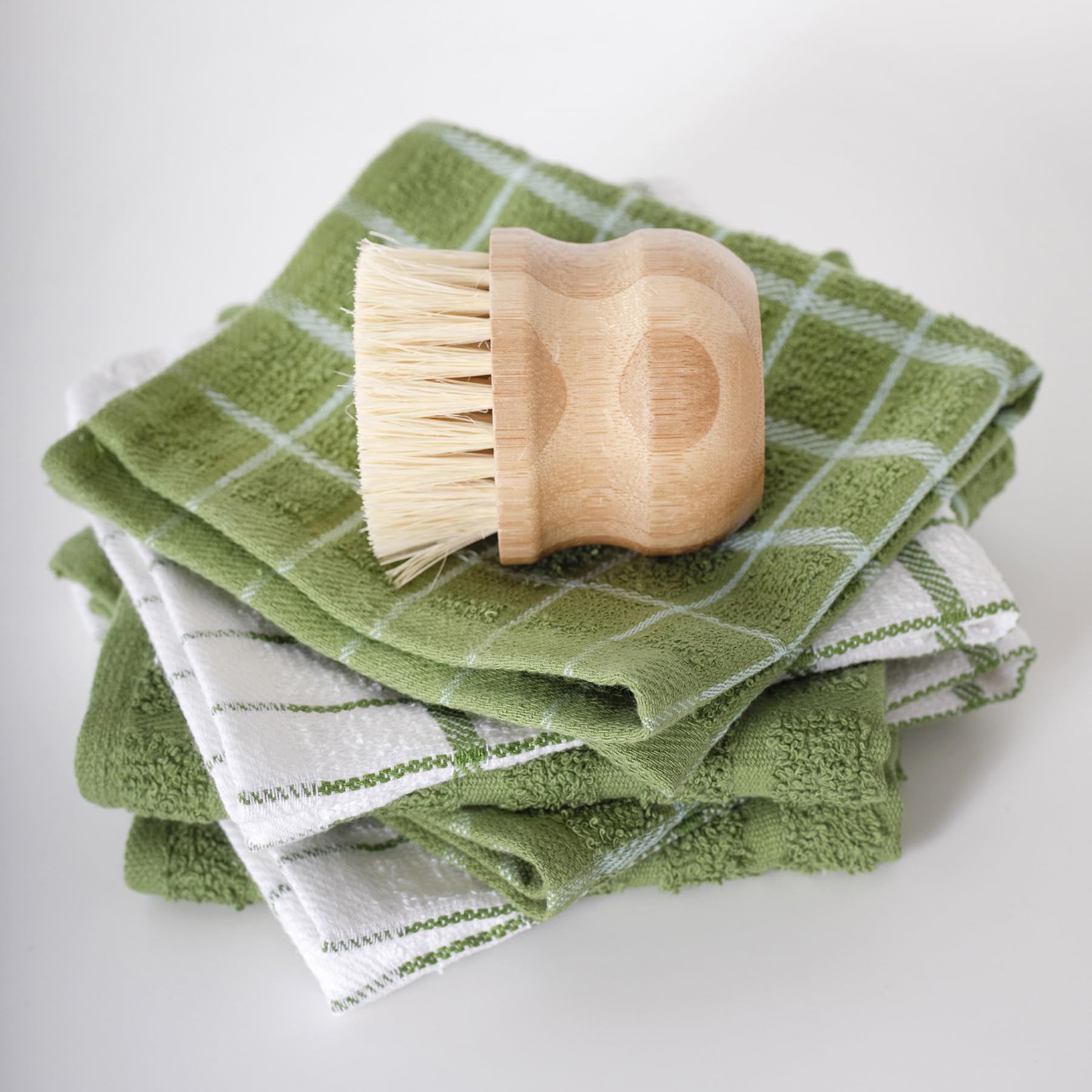 Ritz cactus color dish cloth adds vibrant kitchen accent