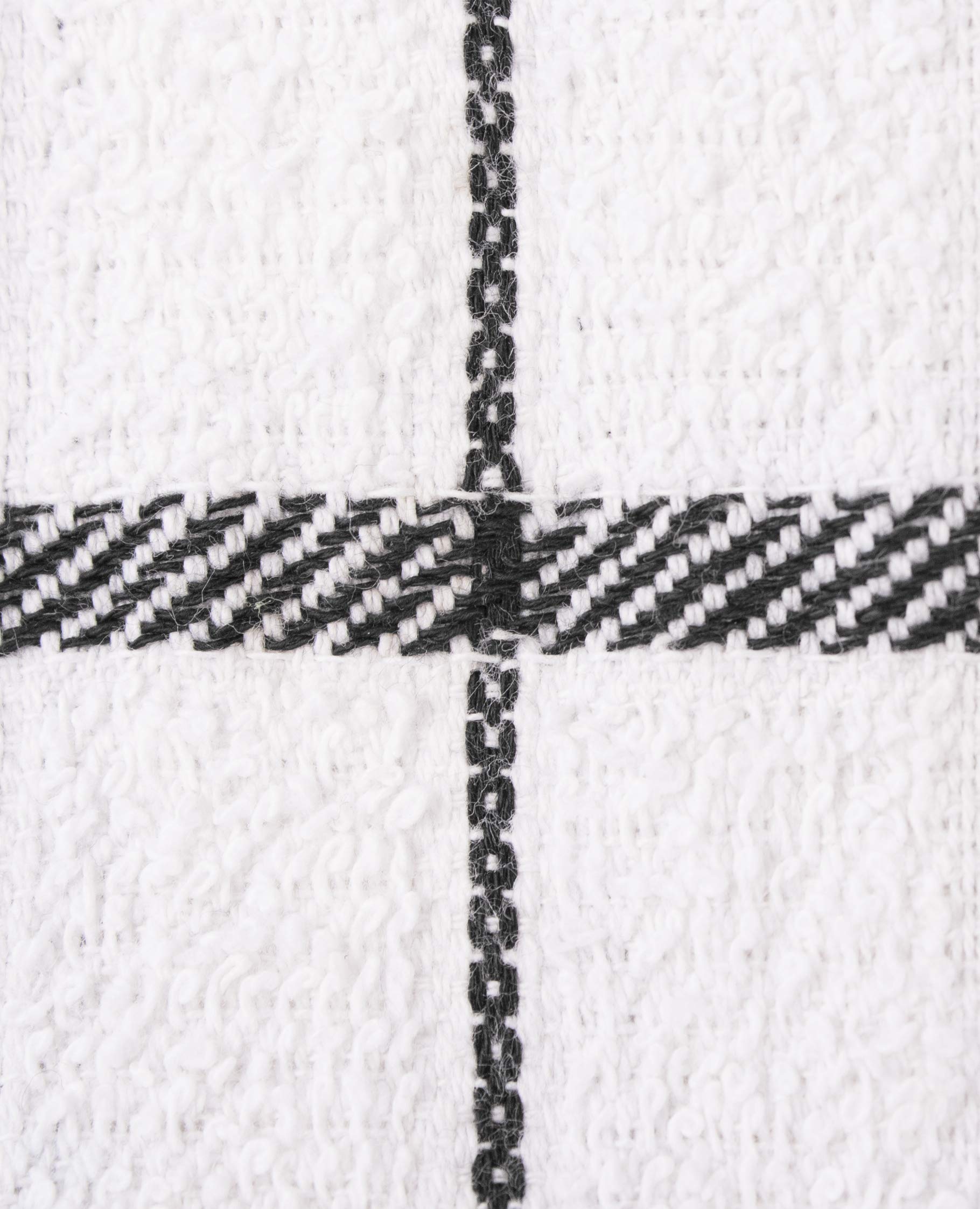 Versatile cloths extend to bathrooms and decor accents.