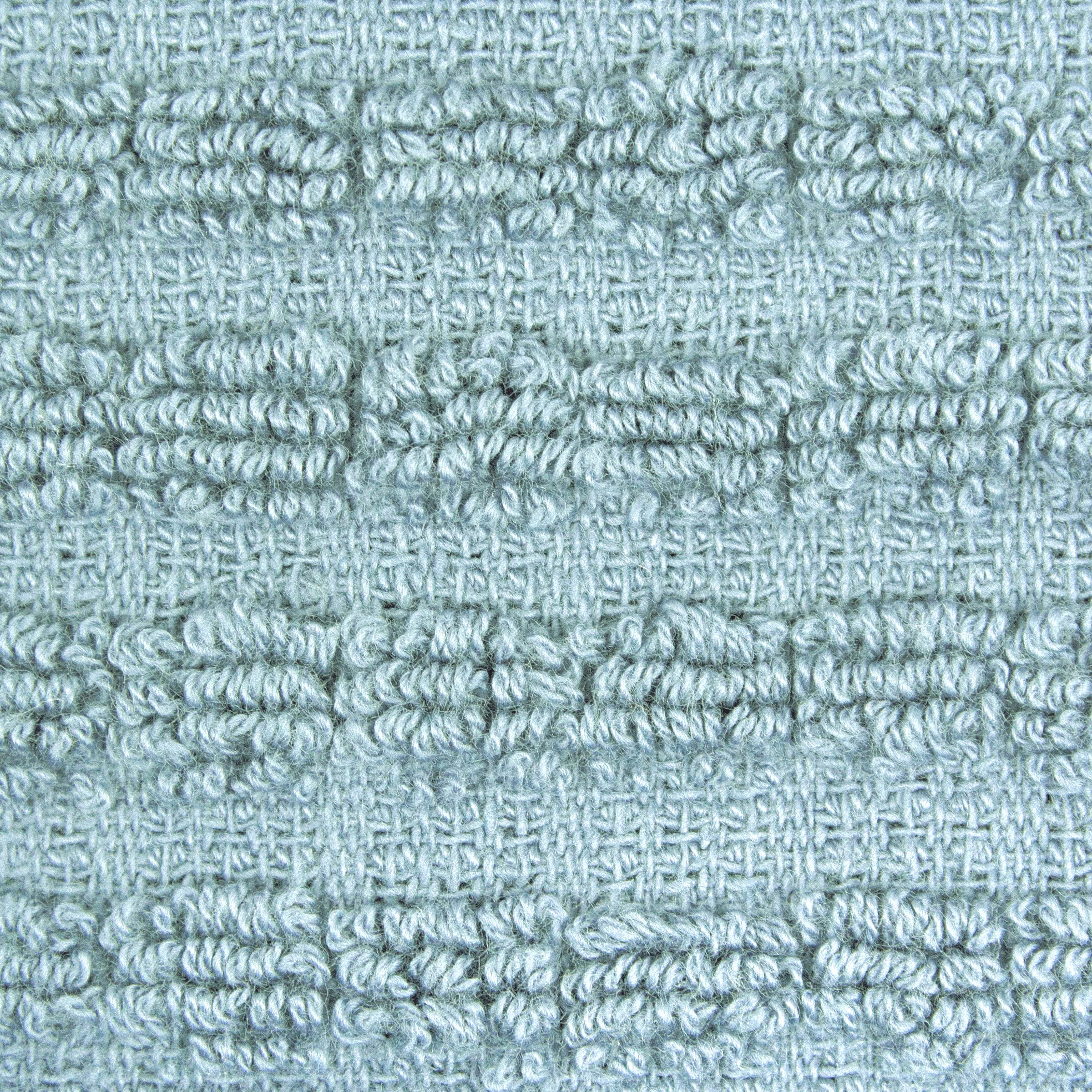 Ritz Royale towel emphasizes 100% cotton softness and absorbency for everyday tasks.