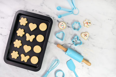 R&amp;M silicone mini rolling pin for smooth, kid-friendly rolling