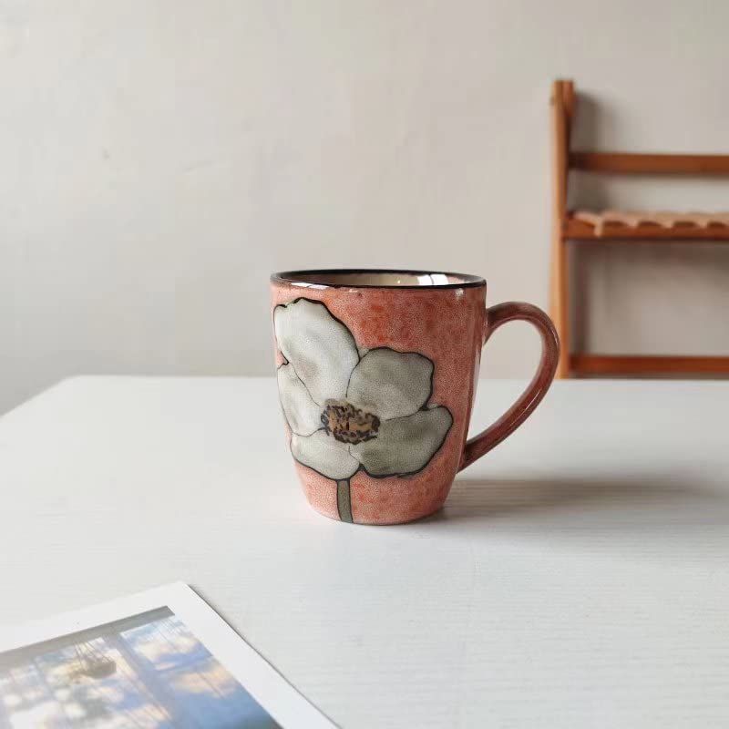 Rockgoldbug glaze closeup shows vibrant underglaze colors and durable finish