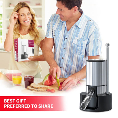 Rocyis battery-powered design frees you from cords during gatherings.