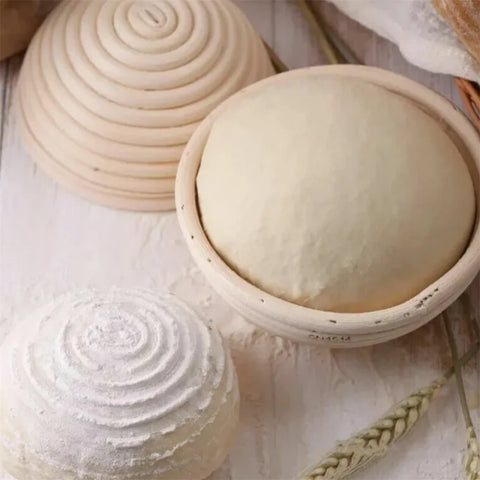 RoEsha natural rattan baskets provide moisture control for dough and durable proofing.
