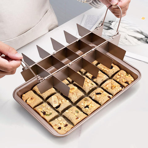 ROFROX versatile baking pan for brownies, cakes, and bread.