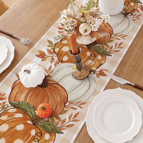 Romanstile orange farmhouse table decor suitable for fall tables