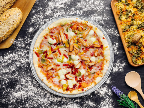 Roponan versatile platters suitable for vegetables, fruit, cakes, and pizza