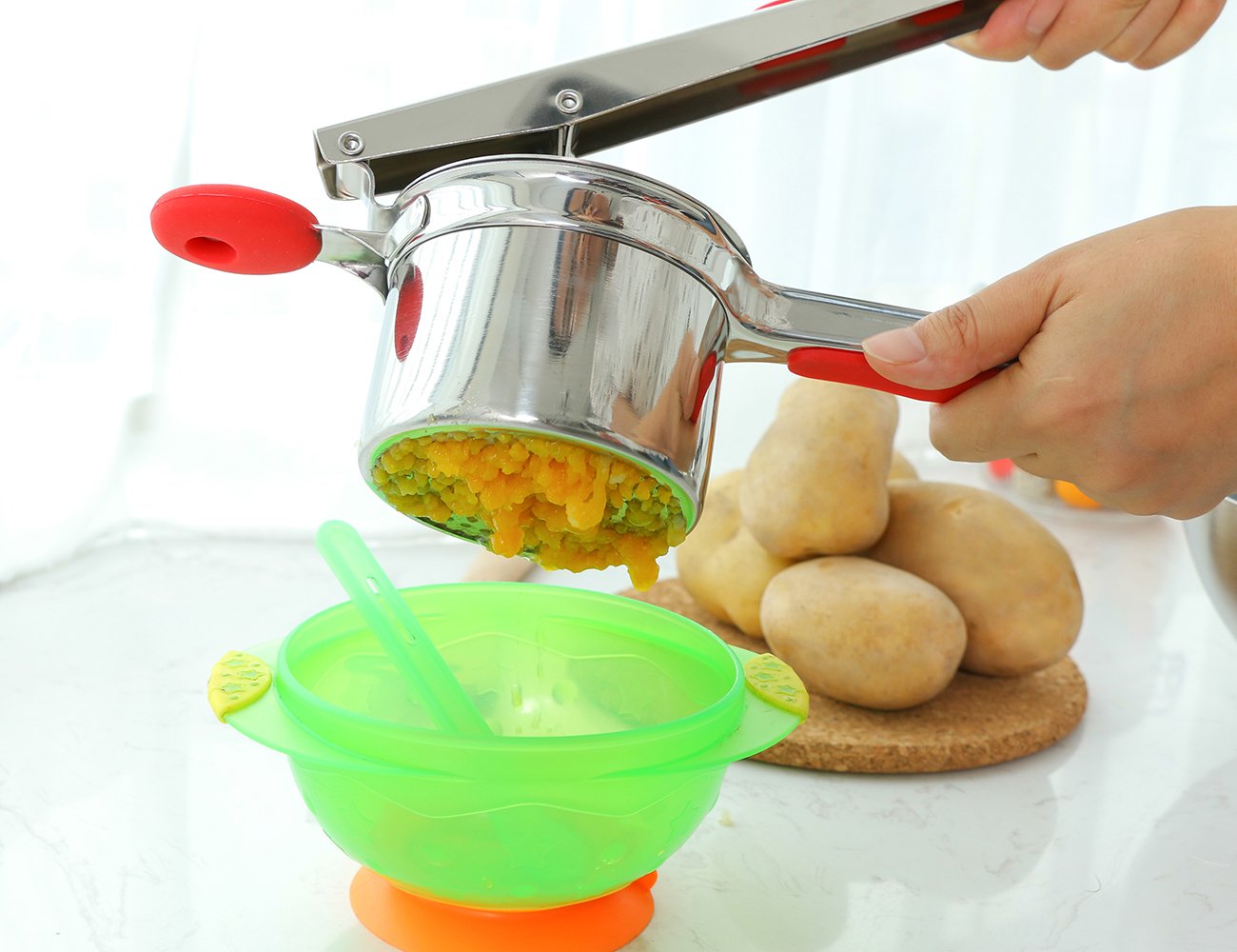 Rorence removable discs simplify cleaning and maintenance after meals