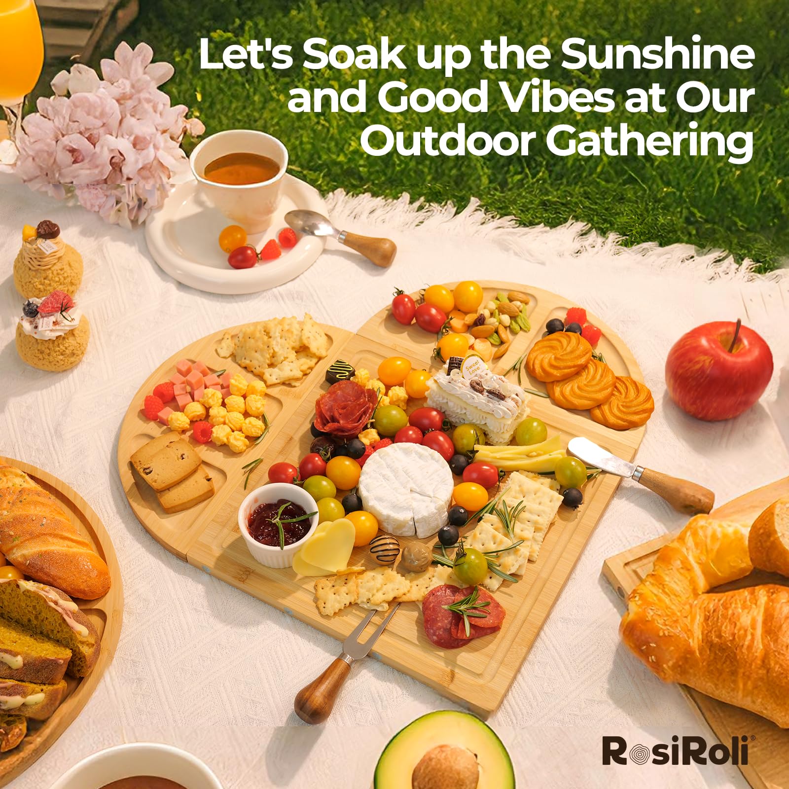 RosiRoli raised rim on round tray helps control spills during use