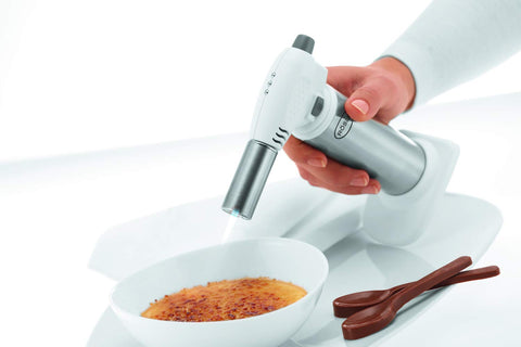 Rösle 12844 adjustable flame dial enables controlled finishing.