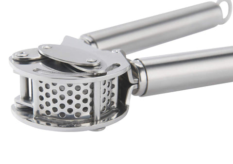 Rösle 12895 press in hand demonstrates ergonomic grip for comfortable use