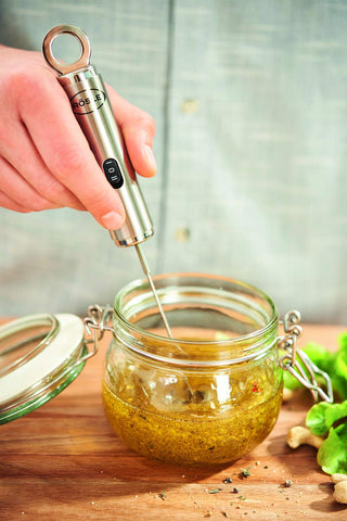 Ergonomic round handle provides secure grip while whisking