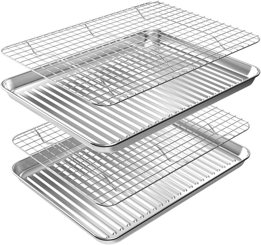 Rottay baking sheet with rack top view shows polished finish and practical design.