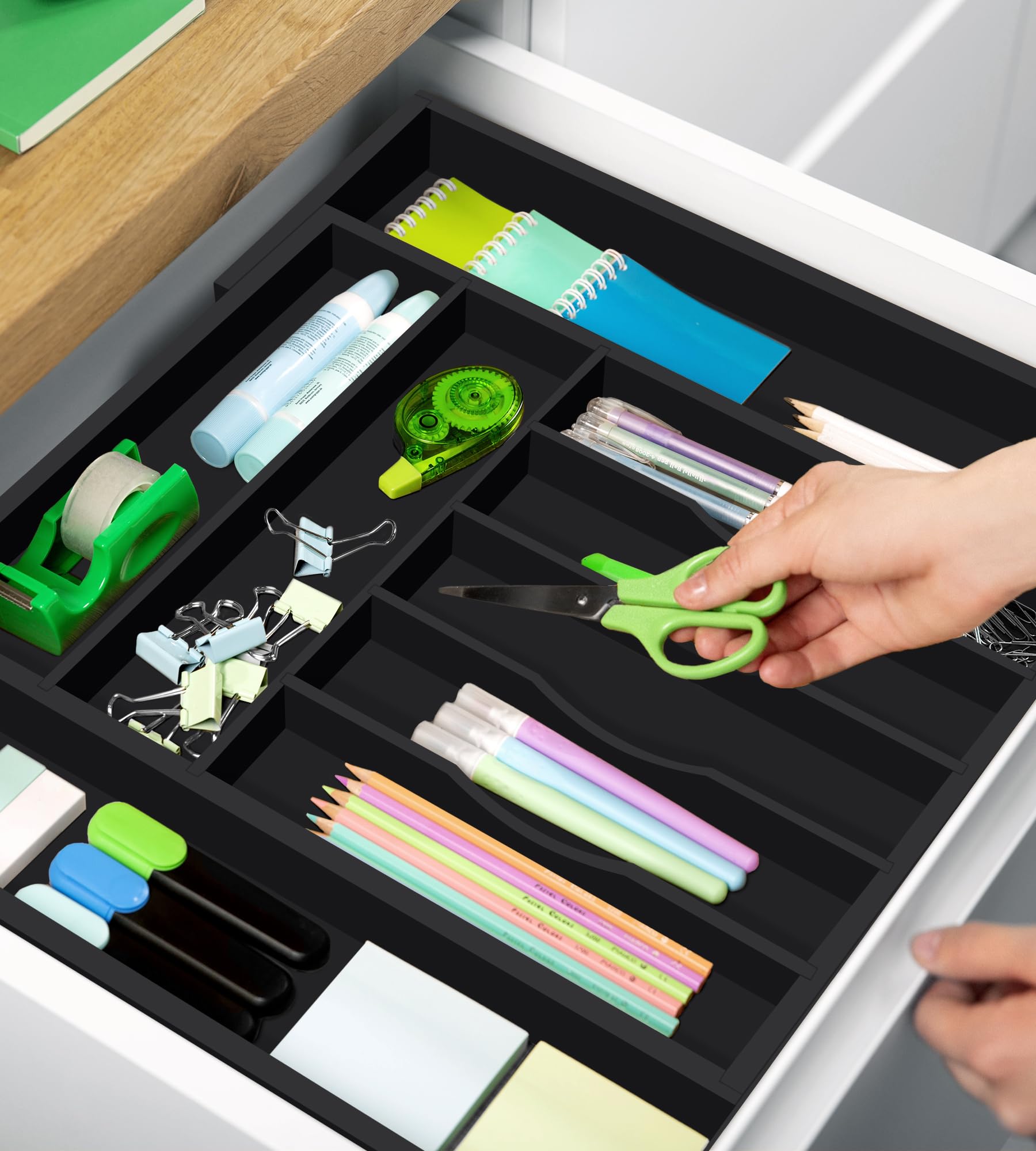 ROYAL CRAFT WOOD organizer adapts to different drawer sizes for a custom fit