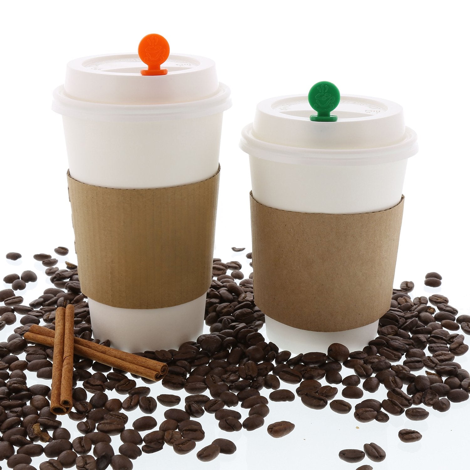 Royal StixToGo black plug fits a dome lid securely and keeps drinks tidy.