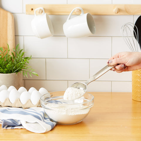 RSVP Endurance dishwasher-safe scoop for easy cleanup after use.