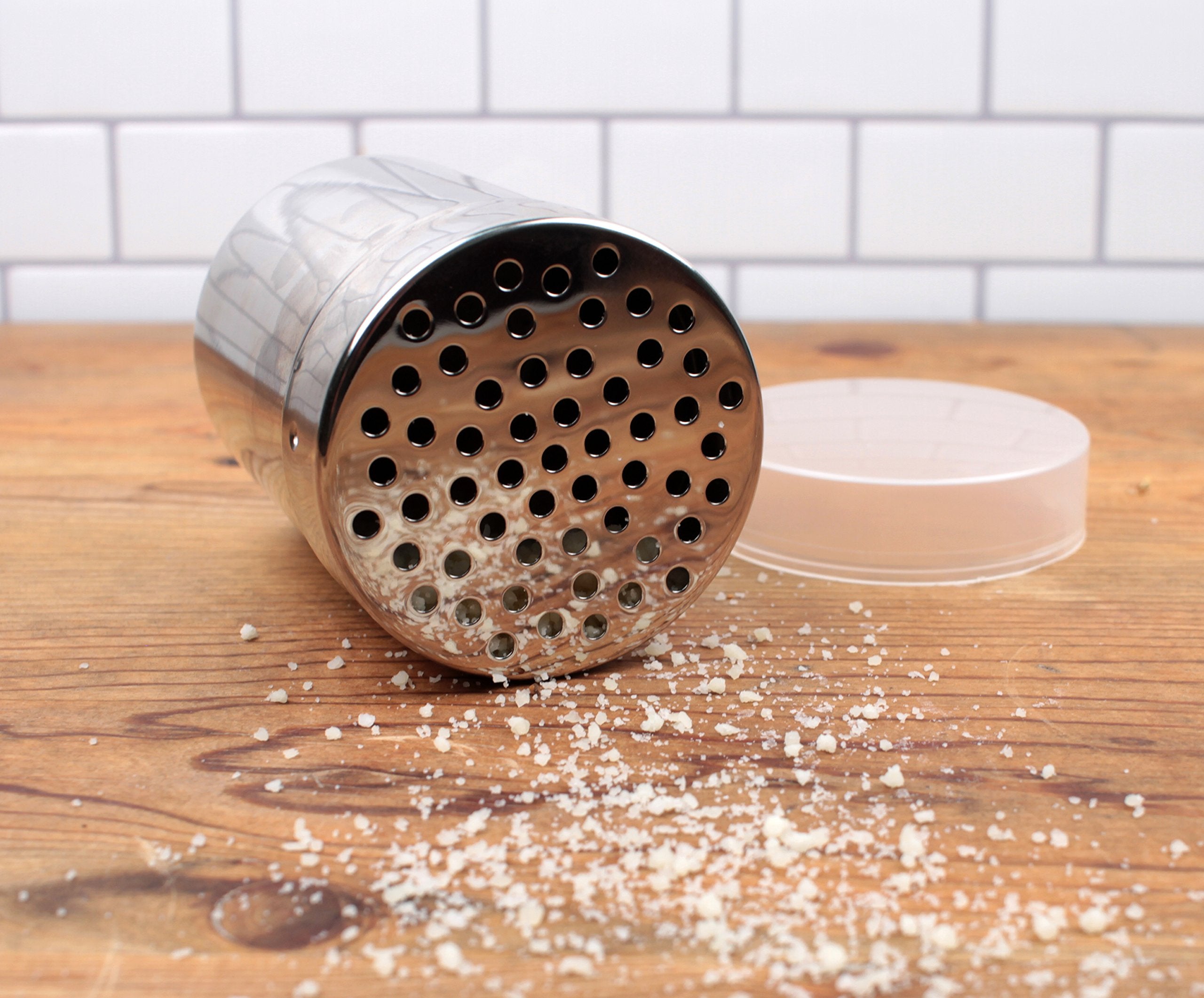 Durable 18-8 stainless steel RSVP shaker for everyday cooking and baking