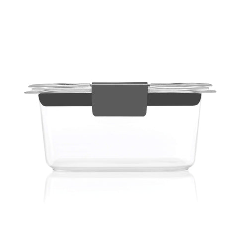 Rubbermaid Brilliance dishwasher- and freezer-safe for easy storage.