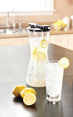  Rubbermaid carafe clear pitcher visibility to monitor contents easily