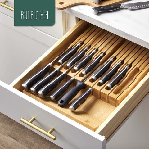 Curved knife slots from RUBOXA organizer enabling safe retrieval