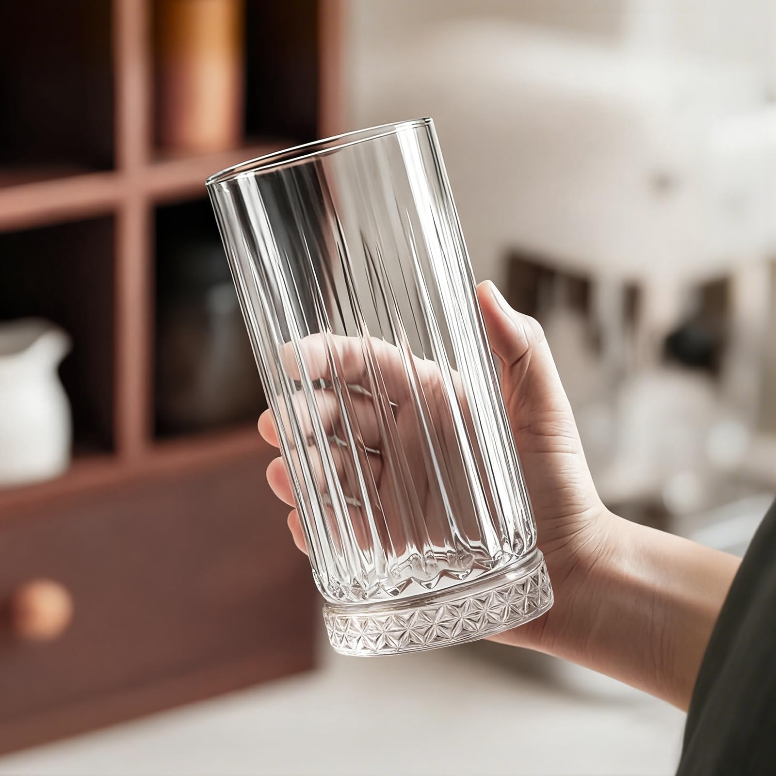 Ruckae home-bar glass set shines during parties and everyday beverages.