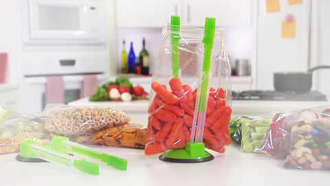 Ruibo Space-saving design fits small kitchens while keeping bags ready.