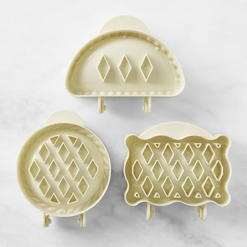 RuiGou-GuoLong Mini pie molds set streamlining baking prep.